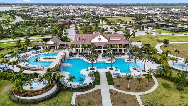 660 Hookline Circle, Loxahatchee, FL 33470