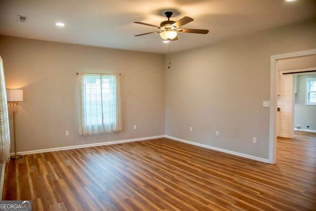 35 Marsh Avenue, Trion, GA 30753