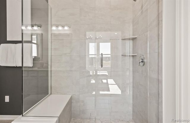 20409 West Kilburn Drive, Macomb, MI 48044