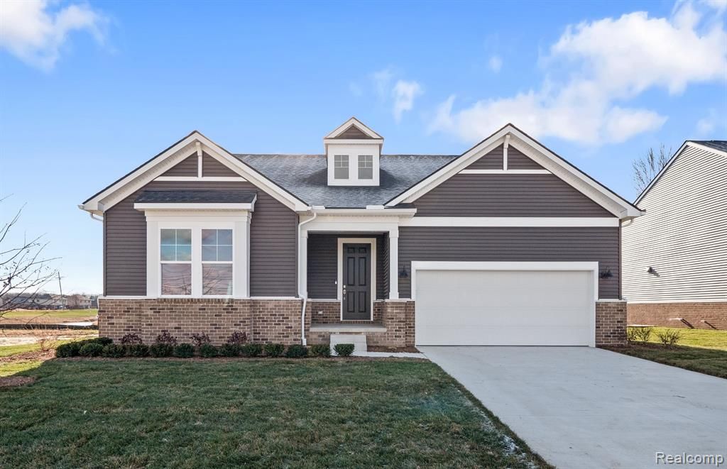 20409 West Kilburn Drive, Macomb, MI 48044