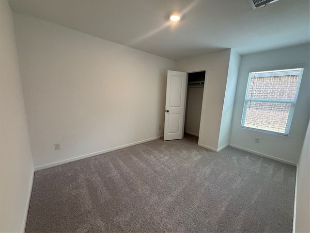 2524 Guineas Lane, Aubrey, TX 76227