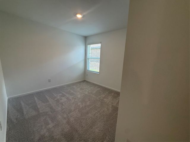 2524 Guineas Lane, Aubrey, TX 76227