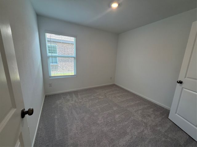 2524 Guineas Lane, Aubrey, TX 76227