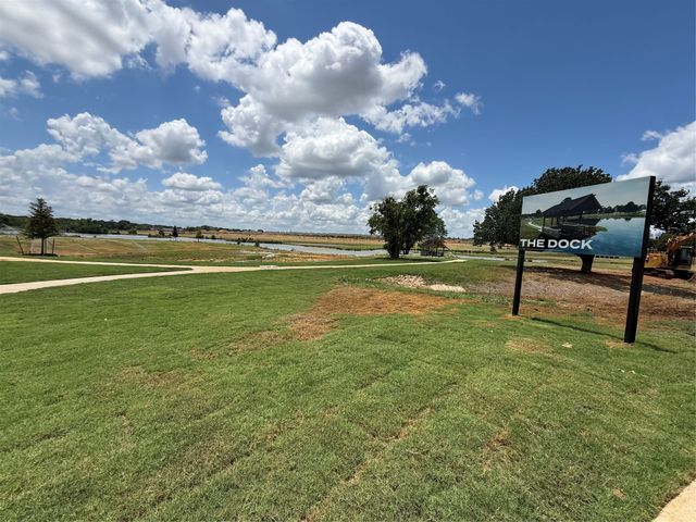 2524 Guineas Lane, Aubrey, TX 76227