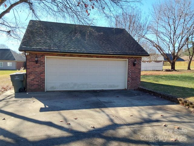 4178 Morris Burn Drive SW, Concord, NC 28027