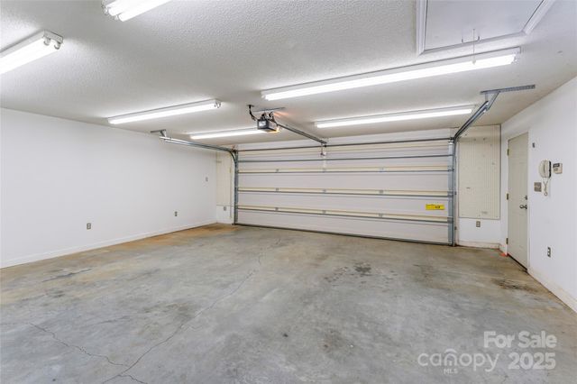 4178 Morris Burn Drive SW, Concord, NC 28027