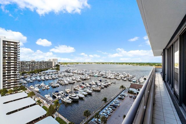100 Lakeshore Drive 1056, North Palm Beach, FL 33408