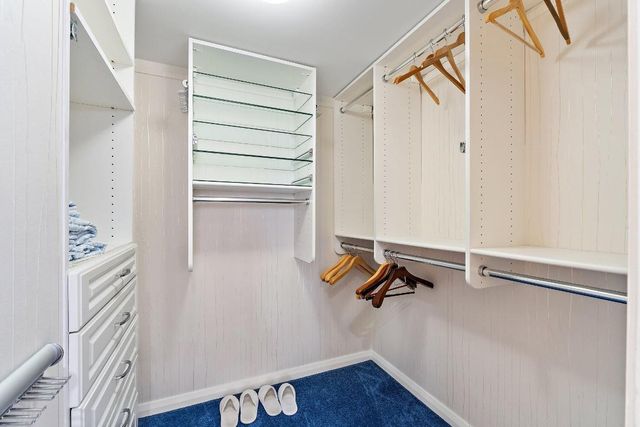 100 Lakeshore Drive 1056, North Palm Beach, FL 33408