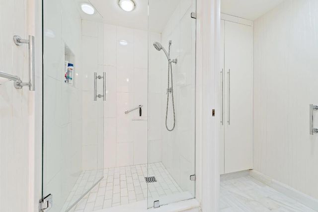 100 Lakeshore Drive 1056, North Palm Beach, FL 33408