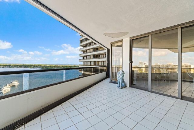 100 Lakeshore Drive 1056, North Palm Beach, FL 33408