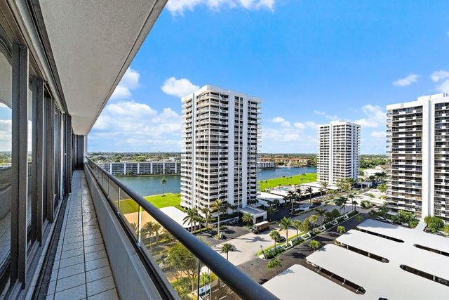 100 Lakeshore Drive 1056, North Palm Beach, FL 33408