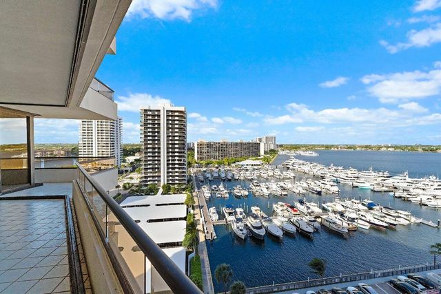 100 Lakeshore Drive 1056, North Palm Beach, FL 33408