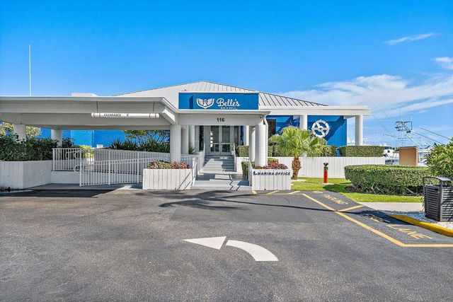 100 Lakeshore Drive 1056, North Palm Beach, FL 33408