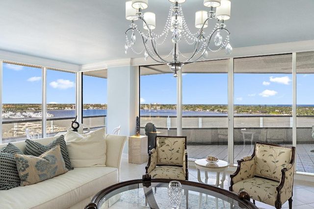 100 Lakeshore Drive 1056, North Palm Beach, FL 33408