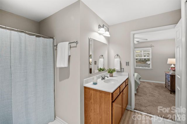 2210 Sumner Green Avenue M, Charlotte, NC 28203