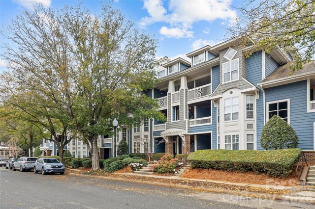 2210 Sumner Green Avenue M, Charlotte, NC 28203