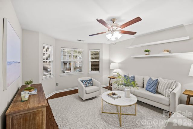 2210 Sumner Green Avenue M, Charlotte, NC 28203