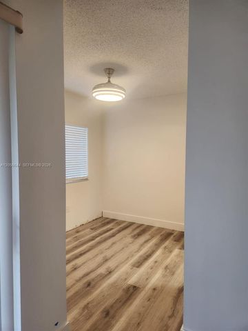 7085 Nova Drive 102, Davie, FL 33317