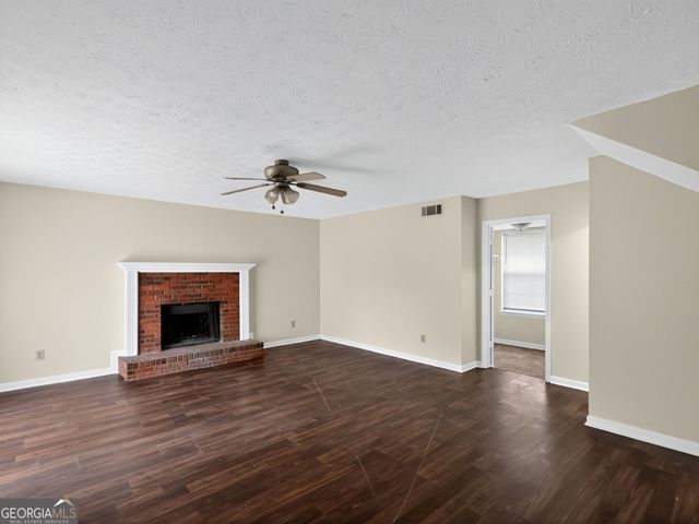 2432 Stratford Court, Decatur, GA 30035