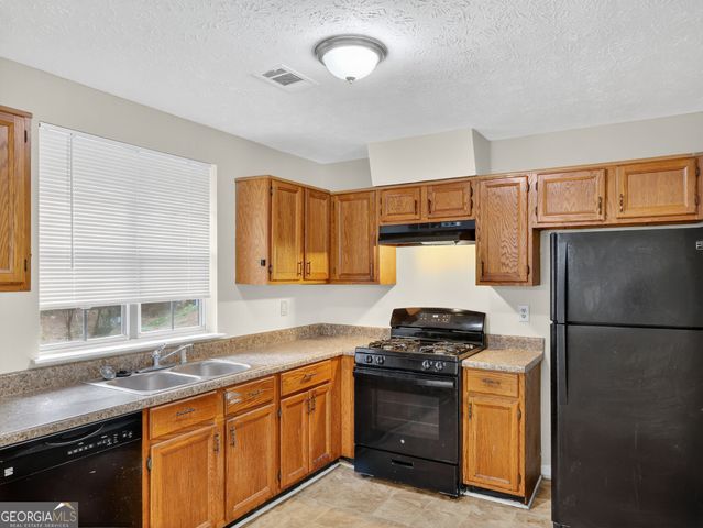 2432 Stratford Court, Decatur, GA 30035
