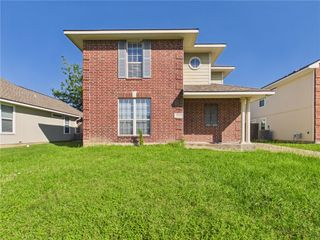 513 Camp Court N, College Station, TX 77840