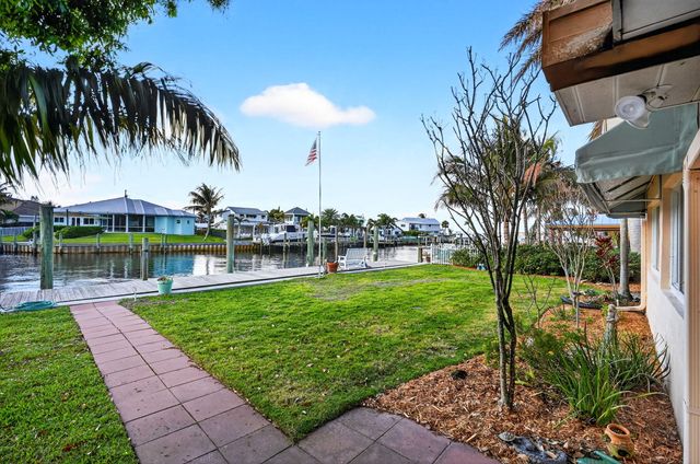 150 SW Beachway Avenue, Palm City, FL 34990