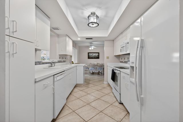 150 SW Beachway Avenue, Palm City, FL 34990