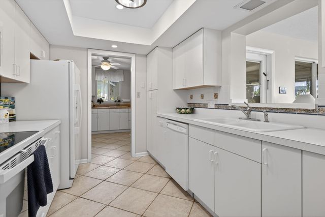 150 SW Beachway Avenue, Palm City, FL 34990