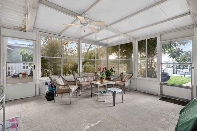 150 SW Beachway Avenue, Palm City, FL 34990