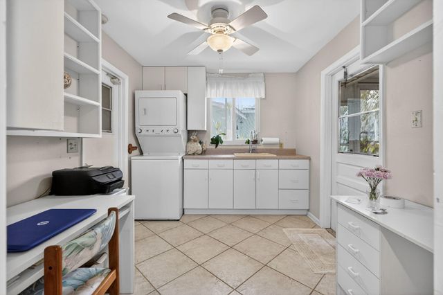 150 SW Beachway Avenue, Palm City, FL 34990