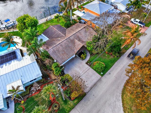 150 SW Beachway Avenue, Palm City, FL 34990