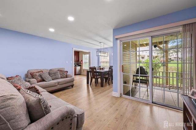2202 Timber Ridge Court, Parlin, NJ 08859