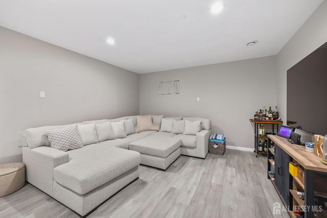2202 Timber Ridge Court, Parlin, NJ 08859