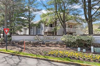2202 Timber Ridge Court, Parlin, NJ 08859