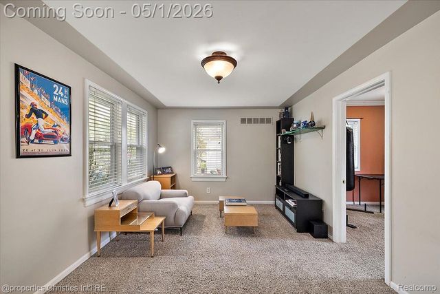 1691 Catalpa Drive, Berkley, MI 48072