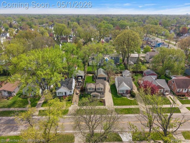 1691 Catalpa Drive, Berkley, MI 48072