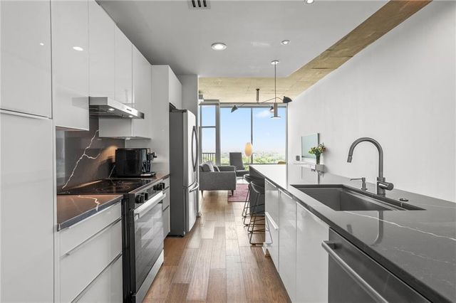943 Peachtree Street NE 1414, Atlanta, GA 30309