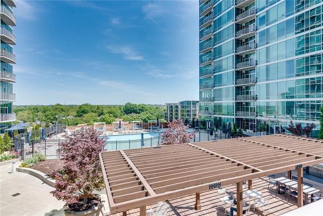943 Peachtree Street NE 1414, Atlanta, GA 30309
