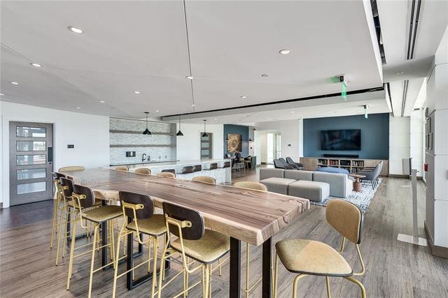 943 Peachtree Street NE 1414, Atlanta, GA 30309