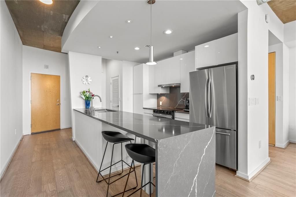 943 Peachtree Street NE 1414, Atlanta, GA 30309