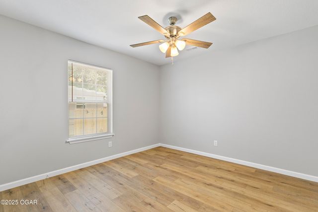 504 S McKinley Avenue, Joplin, MO 64801