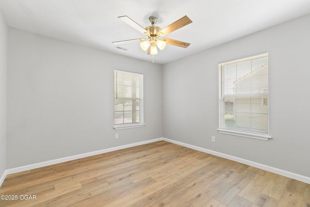 504 S McKinley Avenue, Joplin, MO 64801