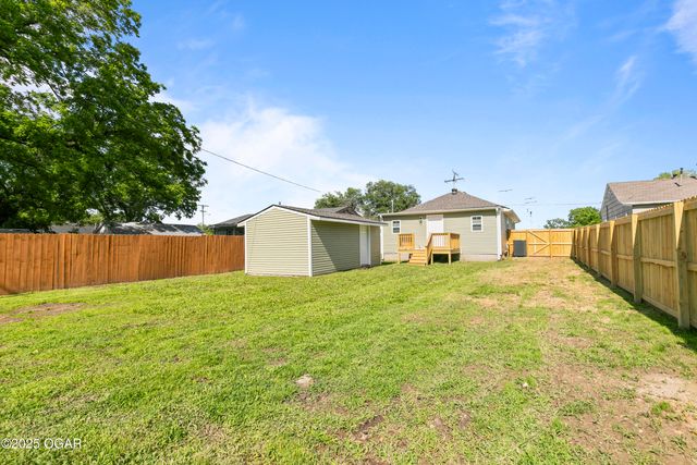 504 S McKinley Avenue, Joplin, MO 64801