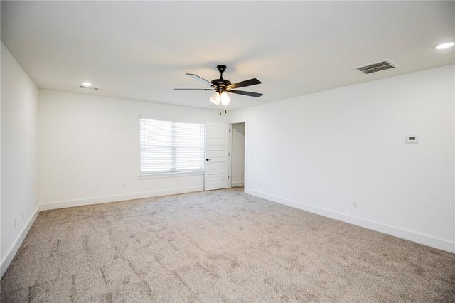 6806 SW Orange Avenue, Bentonville, AR 72713