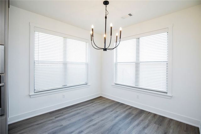 6806 SW Orange Avenue, Bentonville, AR 72713