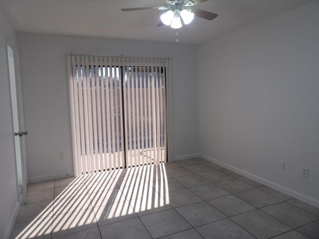 4132 Palm Bay Circle C, West Palm Beach, FL 33406