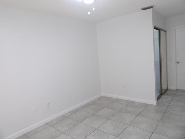 4132 Palm Bay Circle C, West Palm Beach, FL 33406