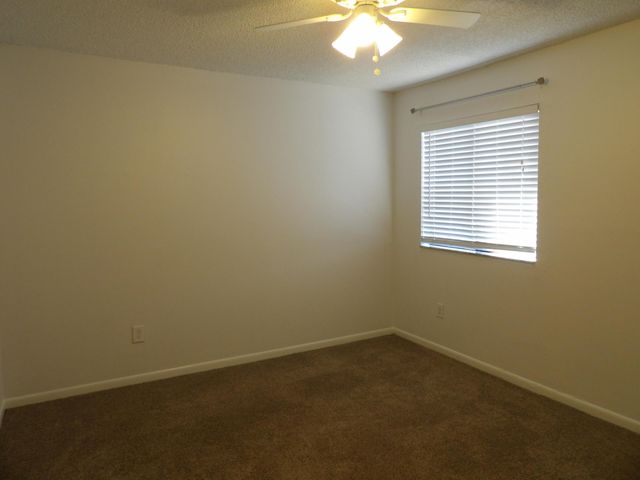 4132 Palm Bay Circle C, West Palm Beach, FL 33406