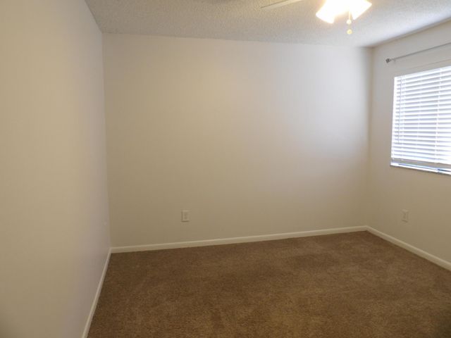 4132 Palm Bay Circle C, West Palm Beach, FL 33406