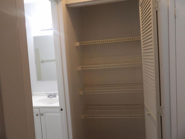 4132 Palm Bay Circle C, West Palm Beach, FL 33406